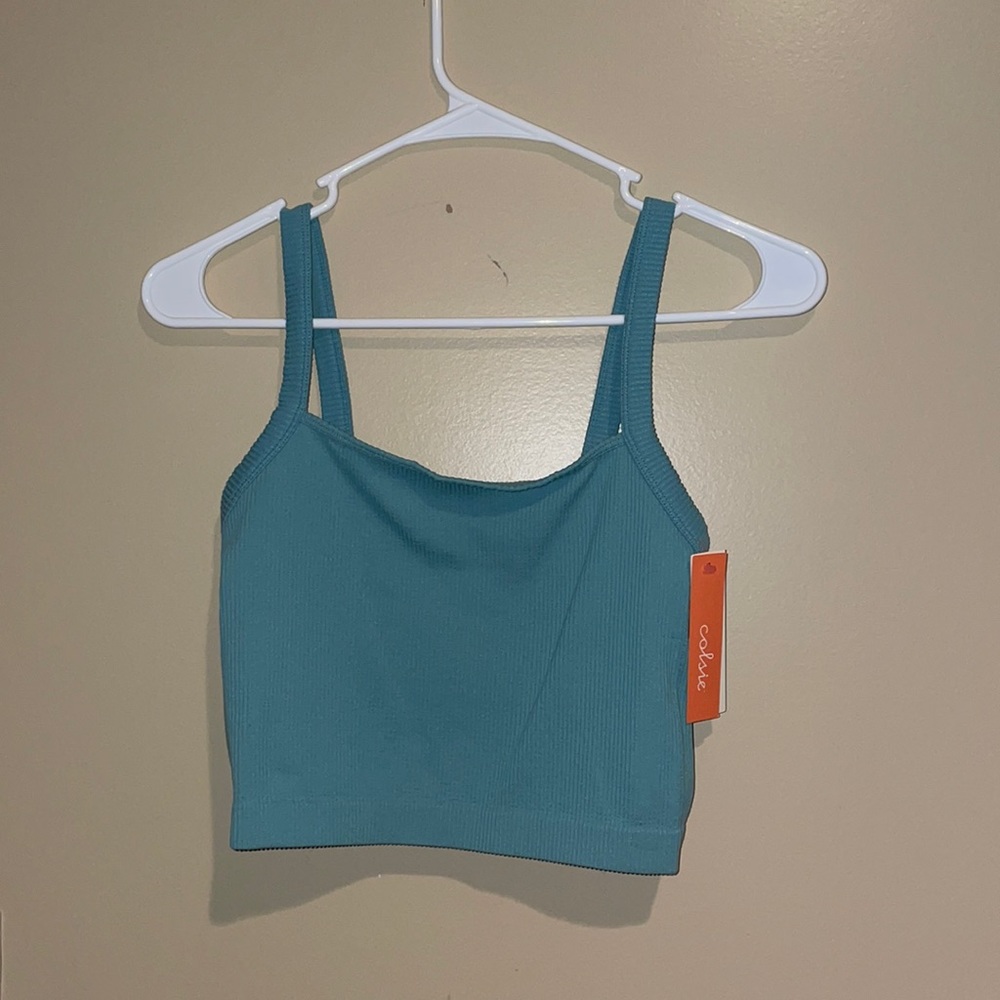 Women’s Ribbed Crop Top